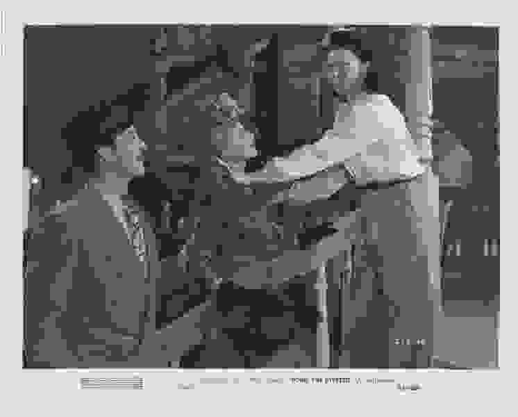 Rosie the Riveter (1944) Screenshot 2