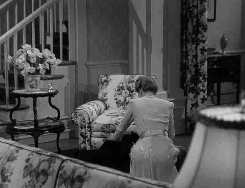 Weird Woman (1944) Screenshot 3