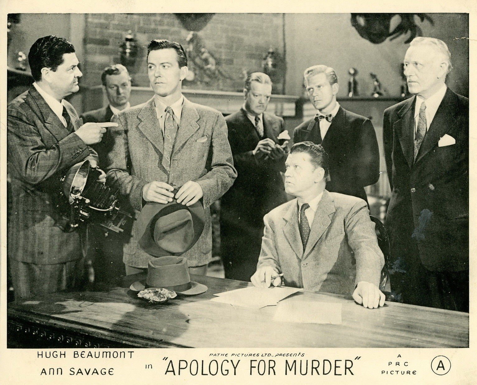 Apology for Murder (1945) Screenshot 2 