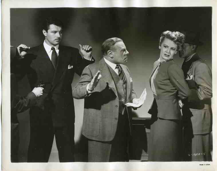 Dangerous Partners (1945) Screenshot 3