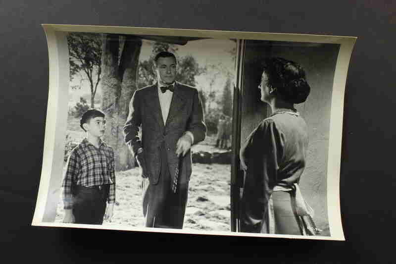 The Enchanted Cottage (1945) Screenshot 3