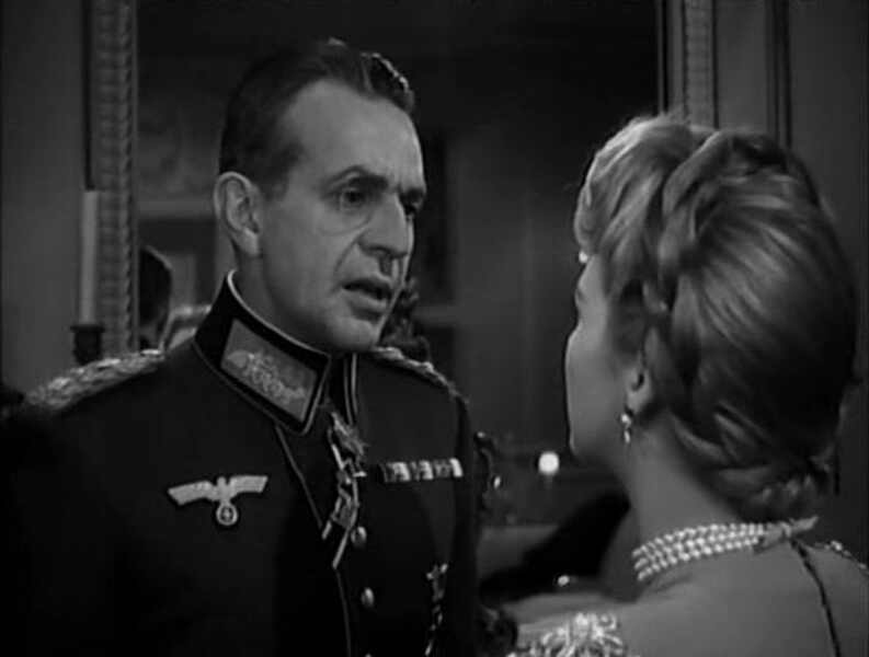 Hotel Berlin (1945) Screenshot 4