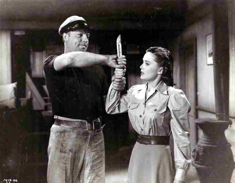 Jungle Queen (1945) starring Edward Norris on DVD DVD Jungle Queen (1945) Screenshot 3