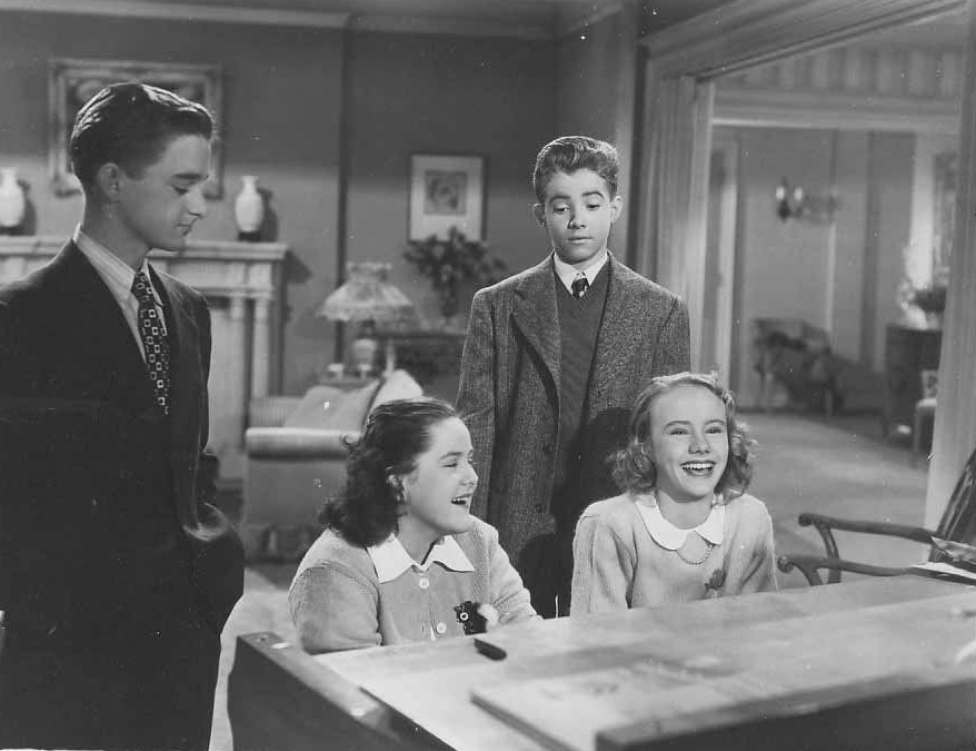 Junior Miss (1945) Screenshot 4