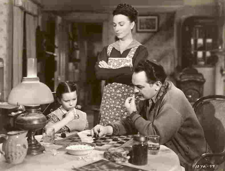 Our Vines Have Tender Grapes (1945) Screenshot 3