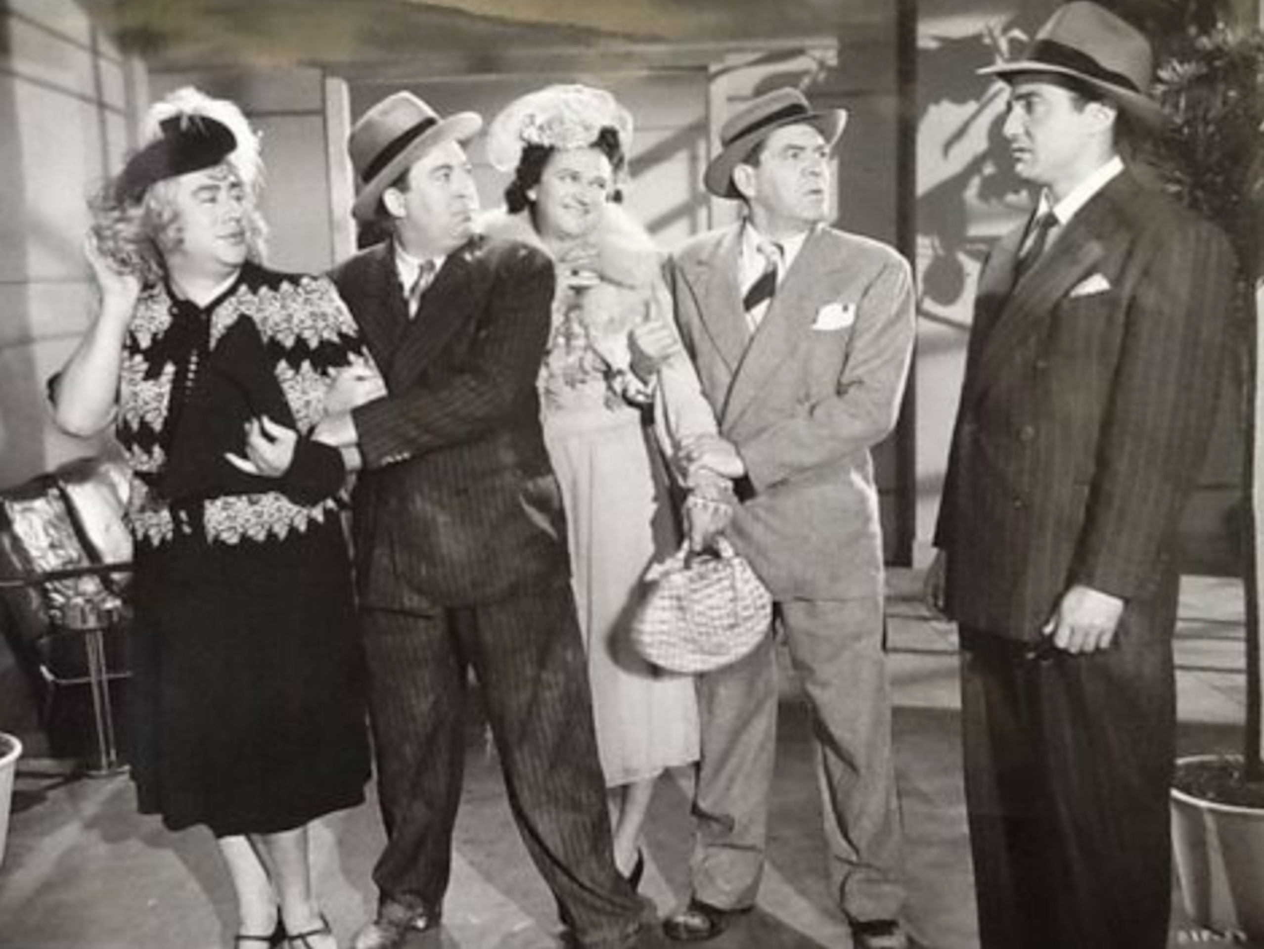 Radio Stars on Parade (1945) Screenshot 1 