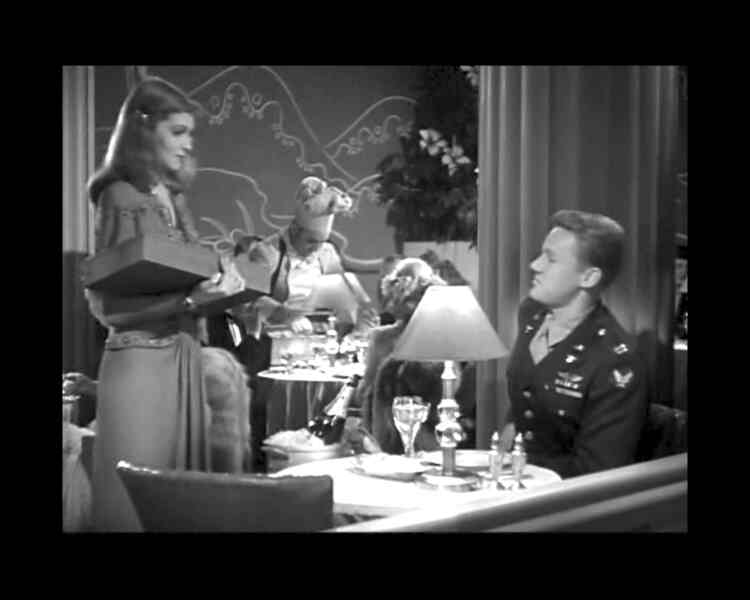 Week-End at the Waldorf (1945) Screenshot 2
