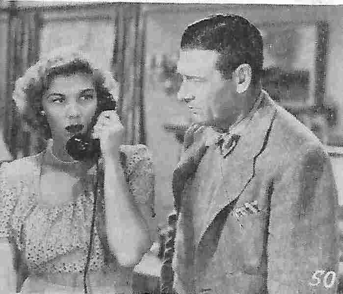 Accomplice (1946) Screenshot 5