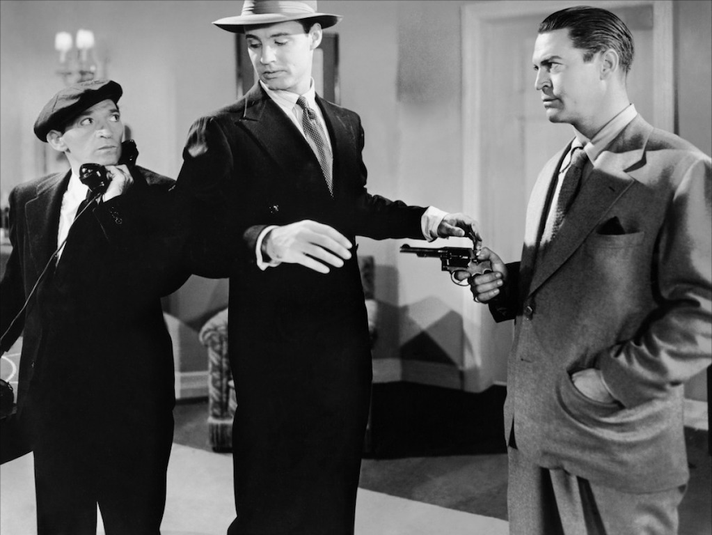 A Close Call for Boston Blackie (1946) Screenshot 3 
