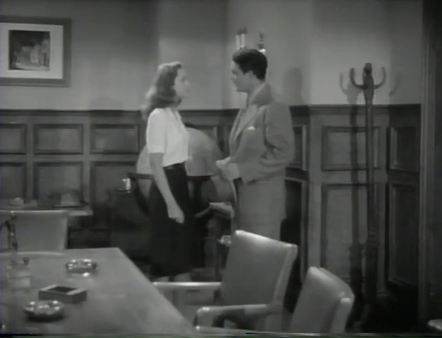 The Crimson Ghost (1946) Screenshot 4