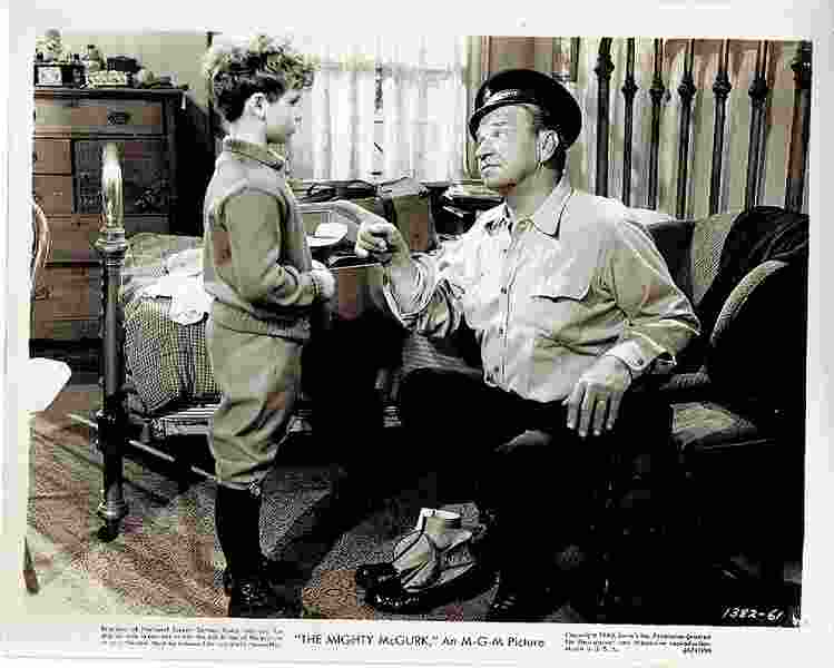 The Mighty McGurk (1947) Screenshot 3
