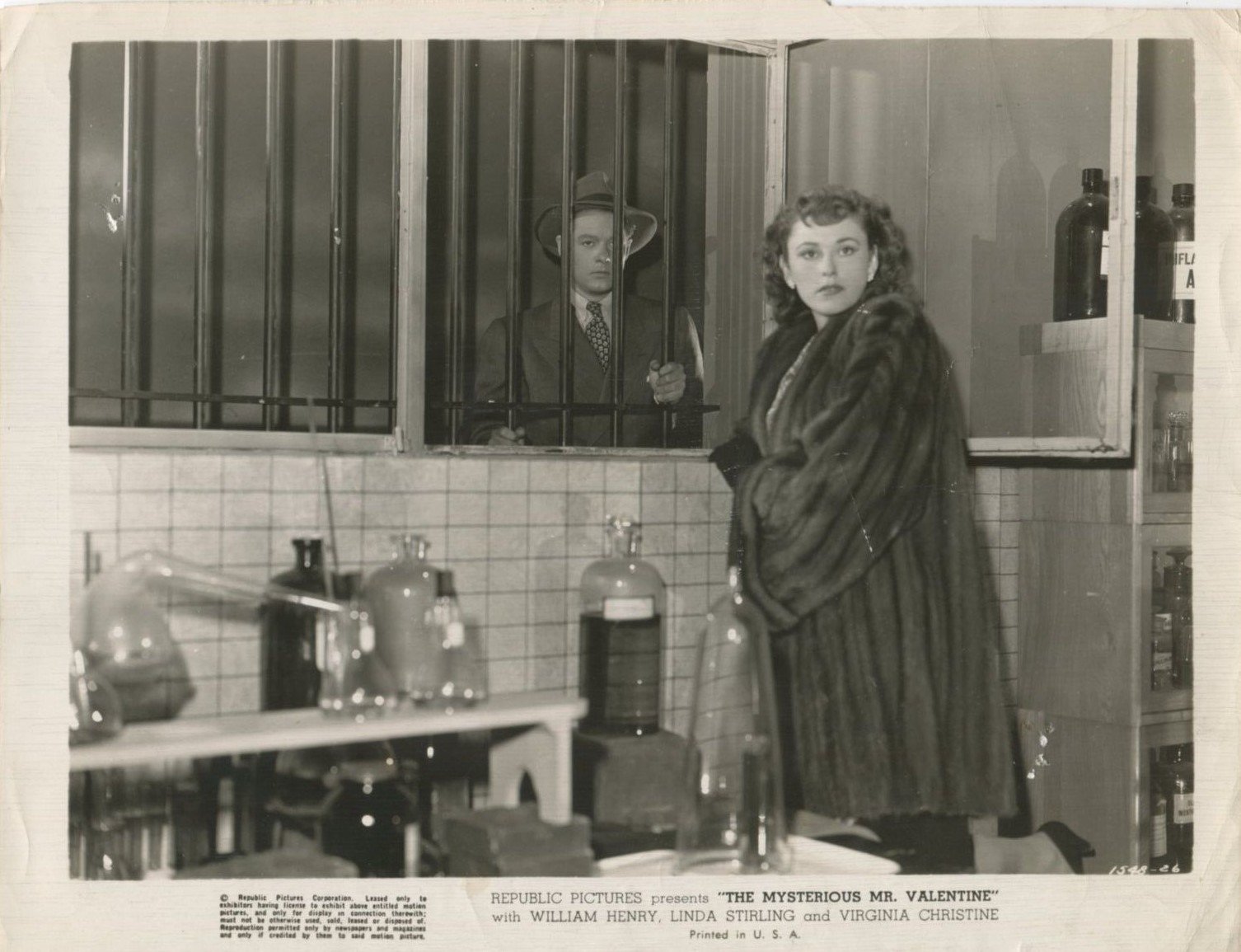 The Mysterious Mr. Valentine (1946) Screenshot 1