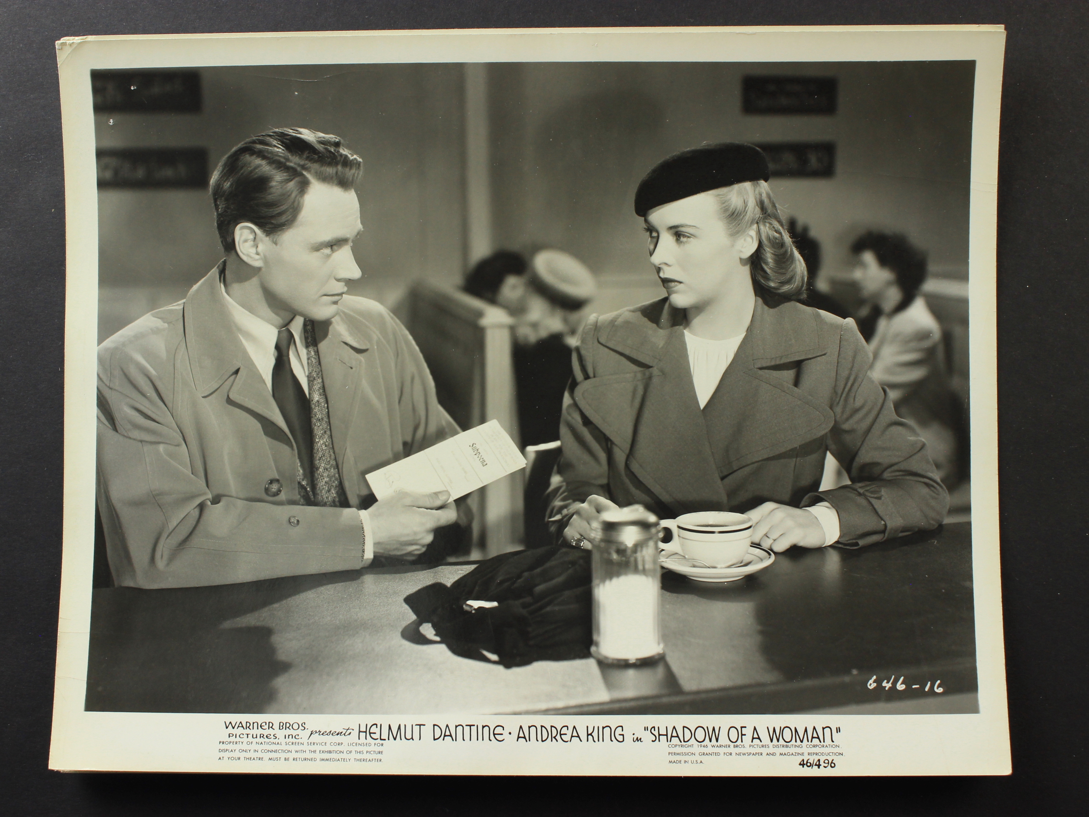 Shadow of a Woman (1946) Screenshot 3 