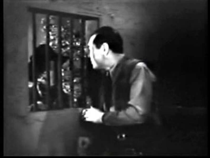 Shadows on the Range (1946) Screenshot 4
