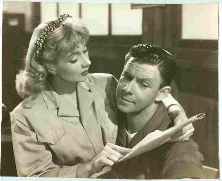 Up Goes Maisie (1946) Screenshot 4