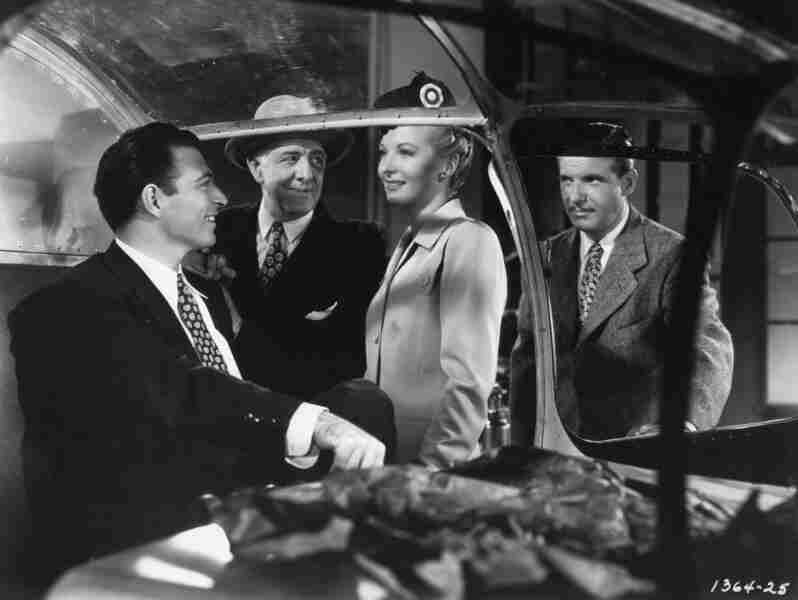 Up Goes Maisie (1946) Screenshot 5