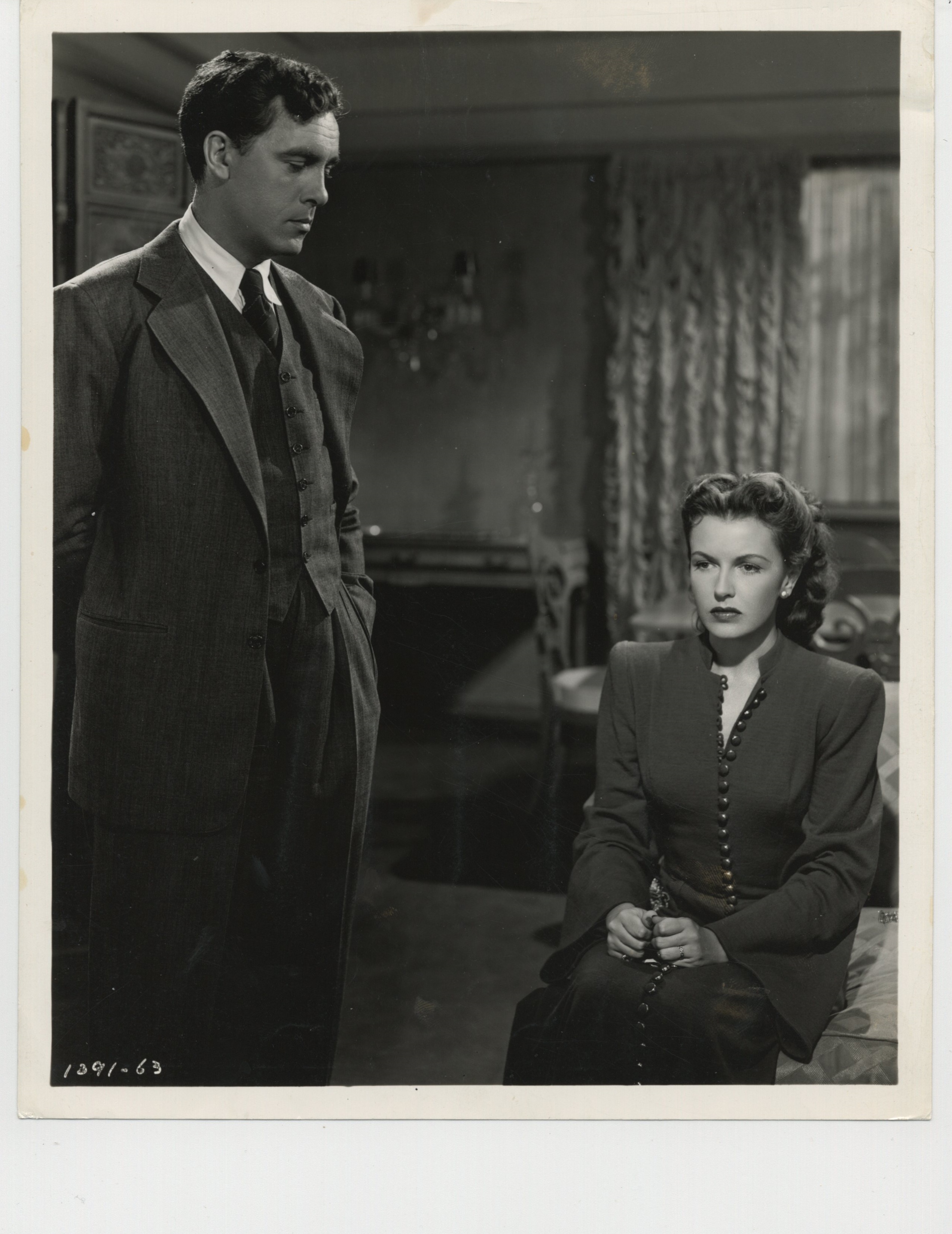 The Arnelo Affair (1947) Screenshot 1