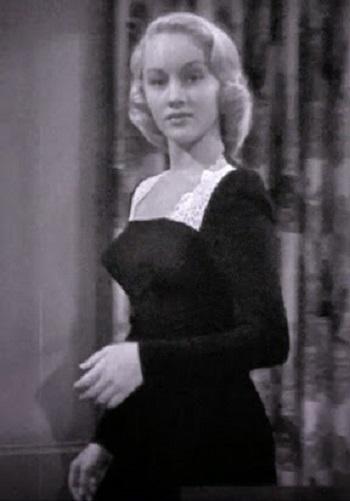 Lady in the Lake (1946) Screenshot 4