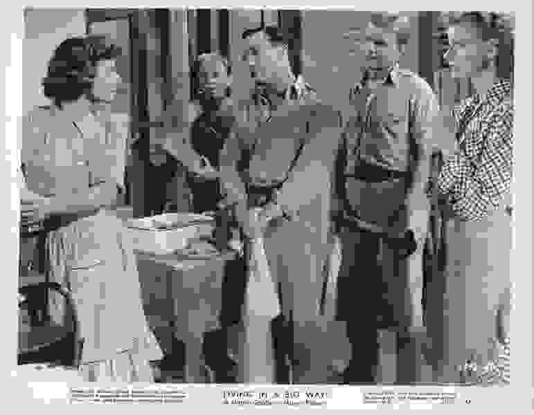 Living in a Big Way (1947) starring Gene Kelly on DVD DVD Living in a Big Way (1947) Screenshot 3