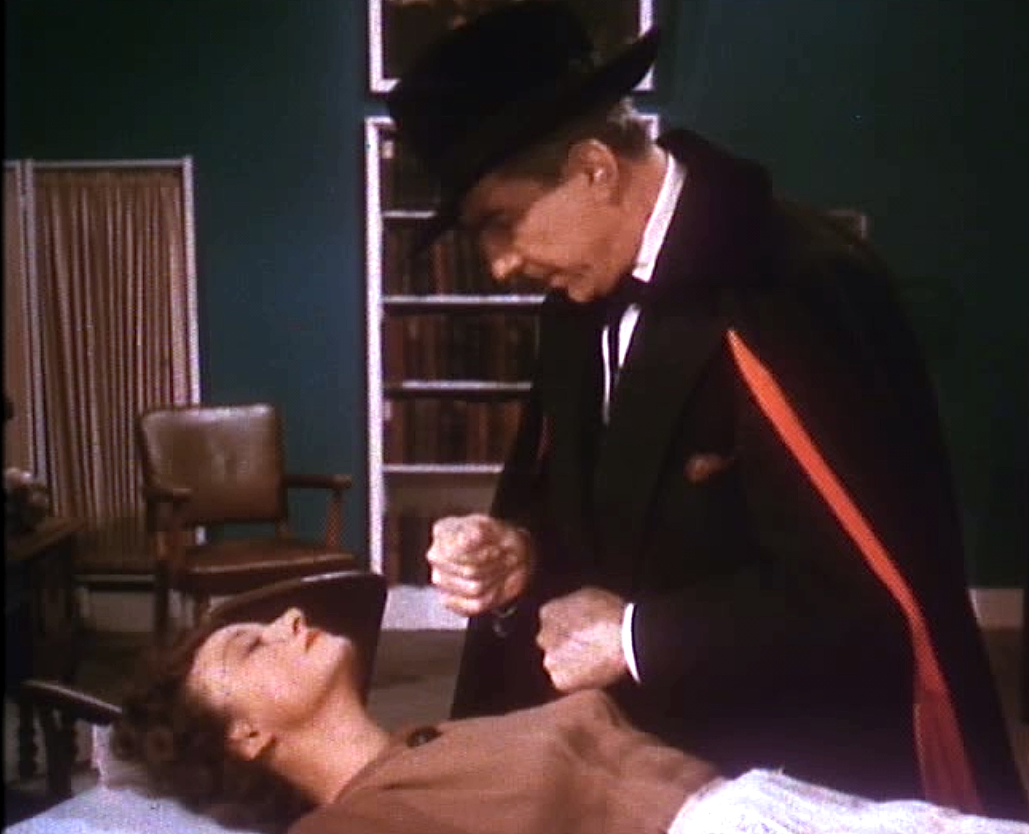 Scared to Death (1946) Screenshot 5