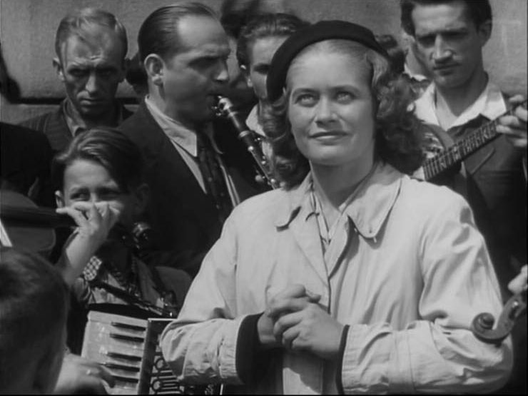 Zakazane piosenki (1947) Screenshot 4