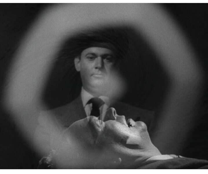 The Argyle Secrets (1948) Screenshot 2