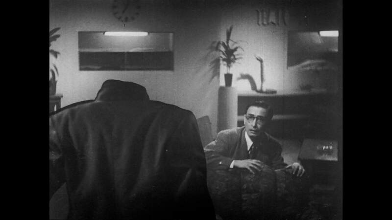 The Invisible Man Appears (1949) Screenshot 4