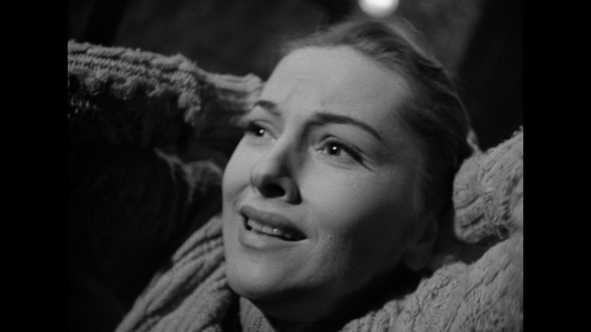 Kiss the Blood Off My Hands (1948) Screenshot 3