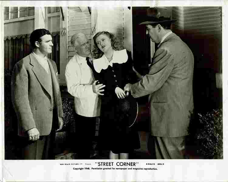 Street Corner (1948) Screenshot 2