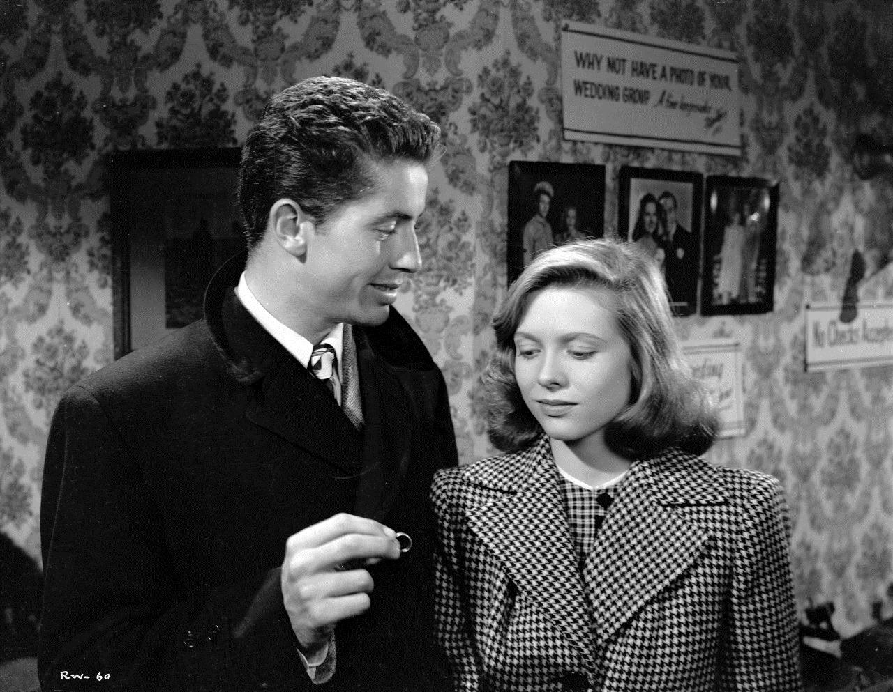 They Live by Night (1948) Screenshot 2