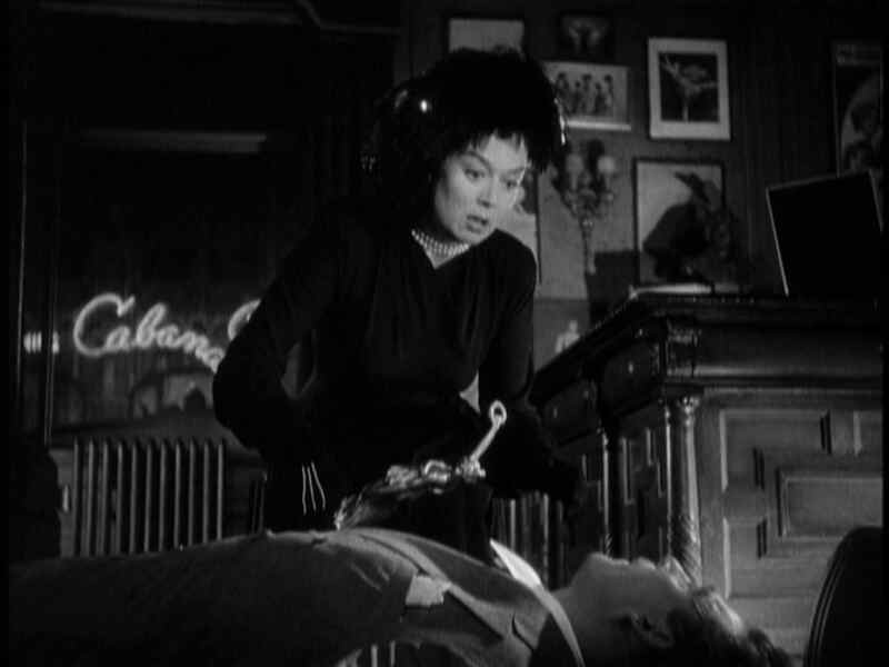 The Velvet Touch (1948) Screenshot 1
