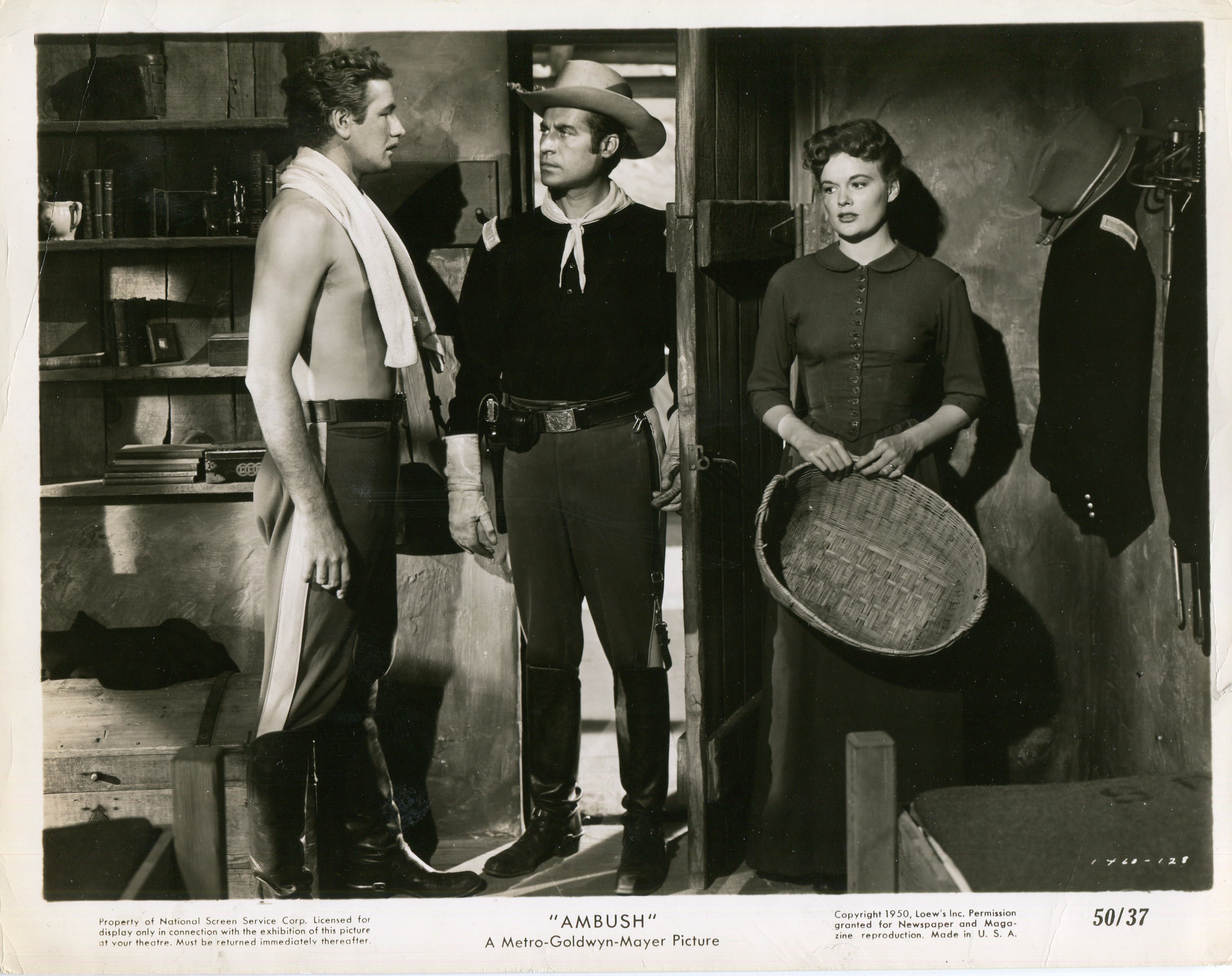 Ambush (1950) Screenshot 4