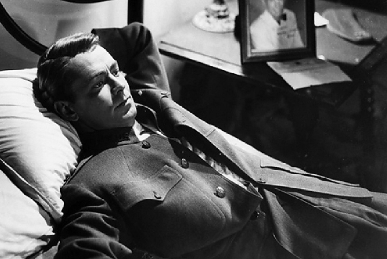 The Great Gatsby (1949) Screenshot 1