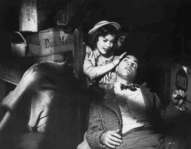 A Kiss for Corliss (1949) Screenshot 5