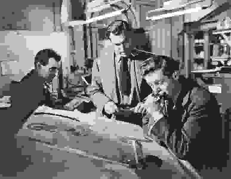 Hour of Glory (1949) Screenshot 4