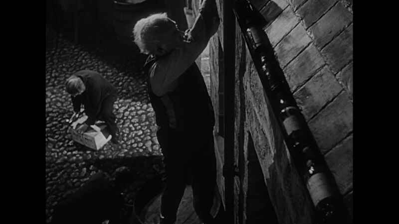 Whisky Galore! (1949) Screenshot 4