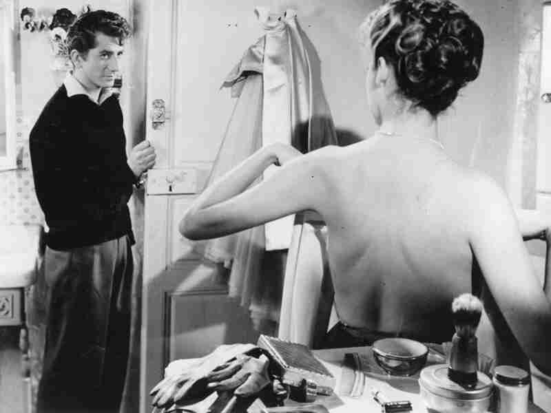 Edward and Caroline (1951) with English Subtitles on DVD DVD Edward and Caroline (1951) Screenshot 1