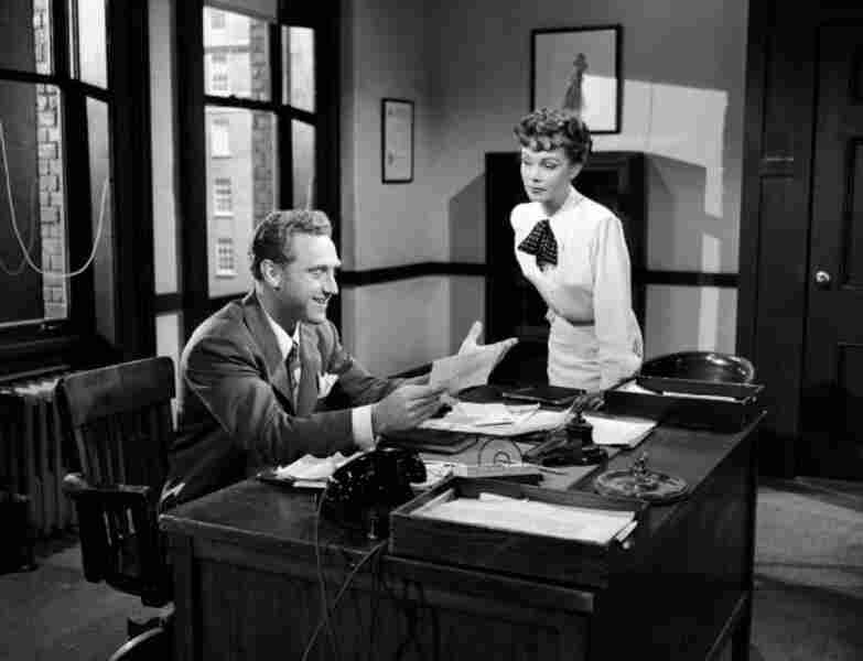 Mrs. O'Malley and Mr. Malone (1950) Screenshot 1
