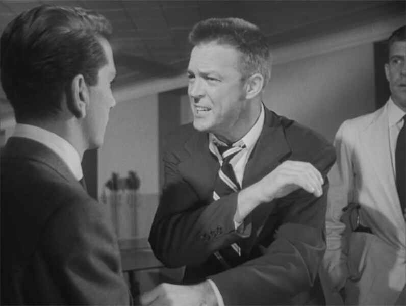 The Sleeping City (1950) Screenshot 4