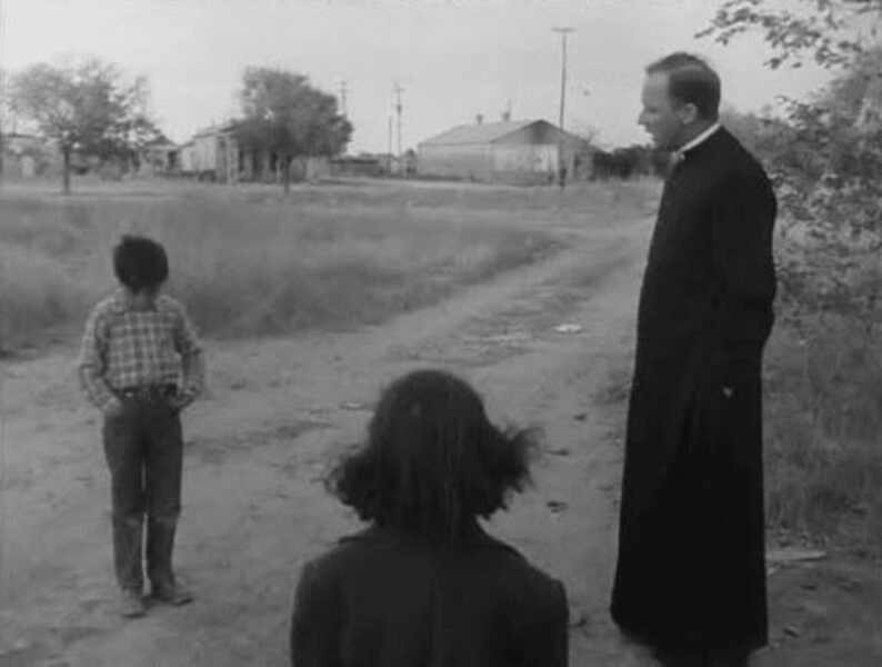 Flying Padre (1951) Screenshot 1