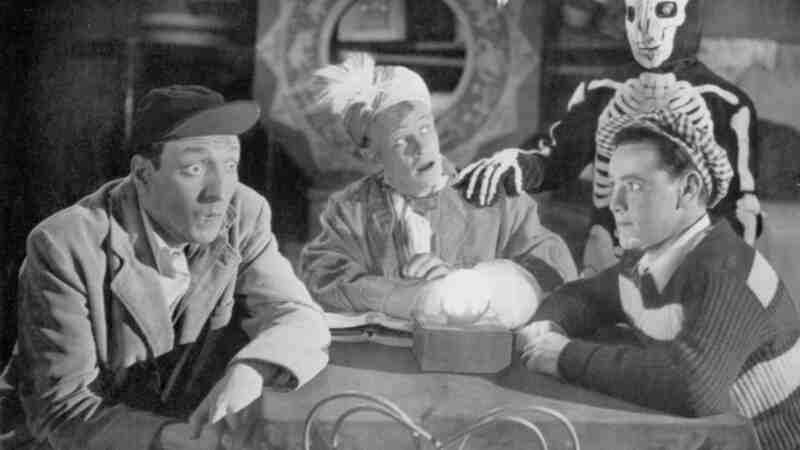 Ghost Chasers (1951) Screenshot 4