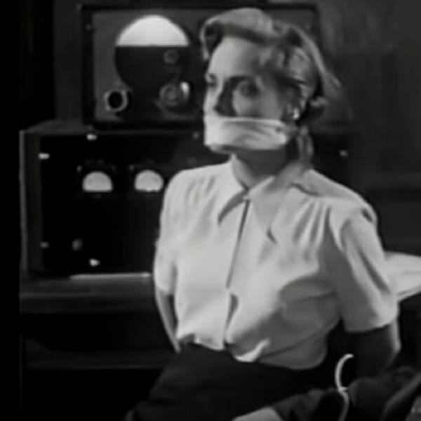 Government Agents vs Phantom Legion (1951) Screenshot 1