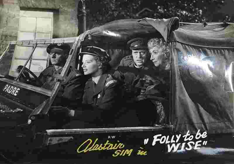 Folly to Be Wise (1952) Screenshot 3
