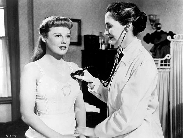 The Girl in White (1952) Screenshot 3