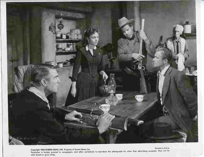Hangman's Knot (1952) Screenshot 5