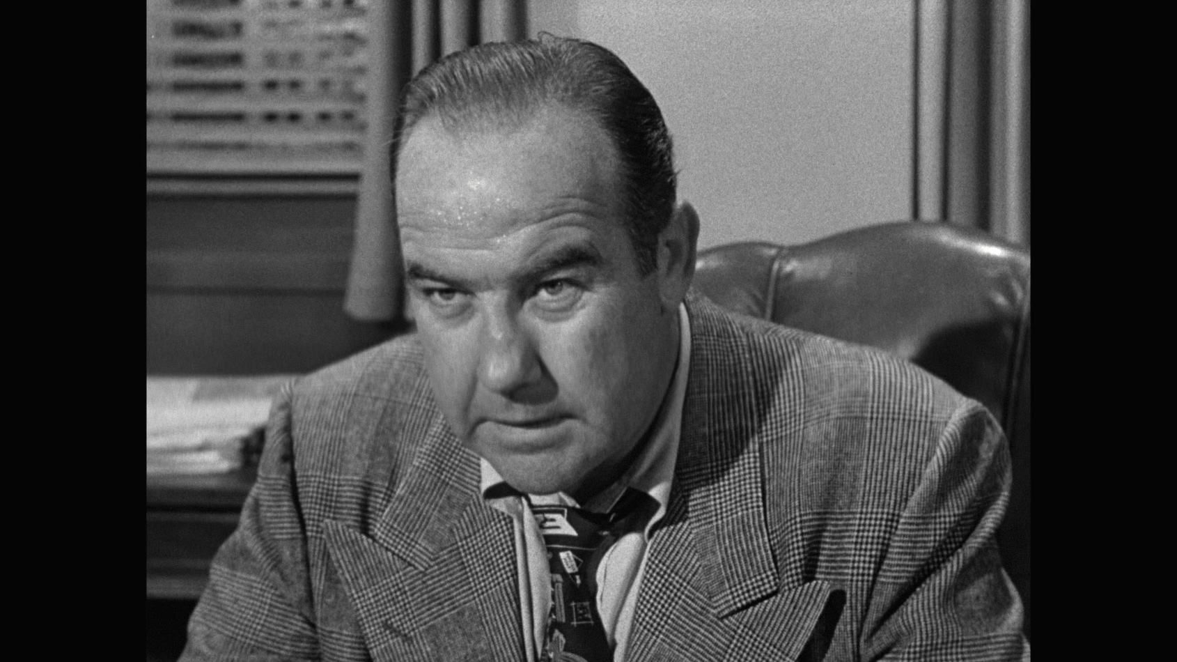 Scandal Sheet (1952) Screenshot 3