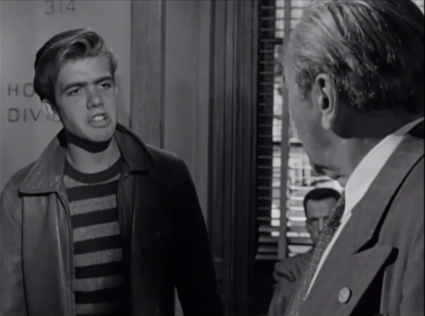 The Sniper (1952) Screenshot 5