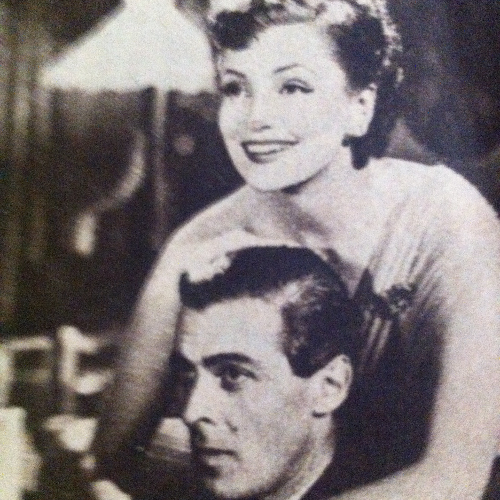 The Woman's Angle (1952) Screenshot 2