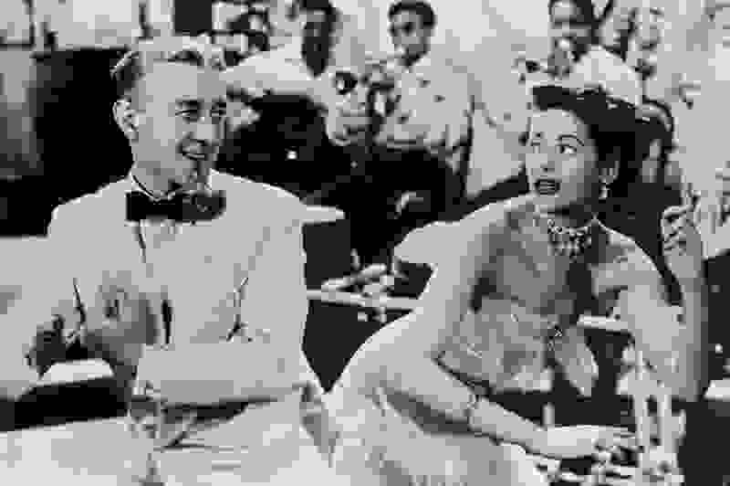 The Captain's Paradise (1953) starring Alec Guinness on DVD DVD The Captain's Paradise (1953) Screenshot 3