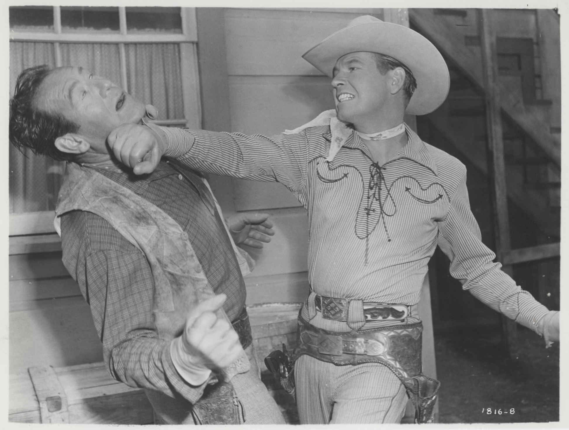 Down Laredo Way (1953) Screenshot 2